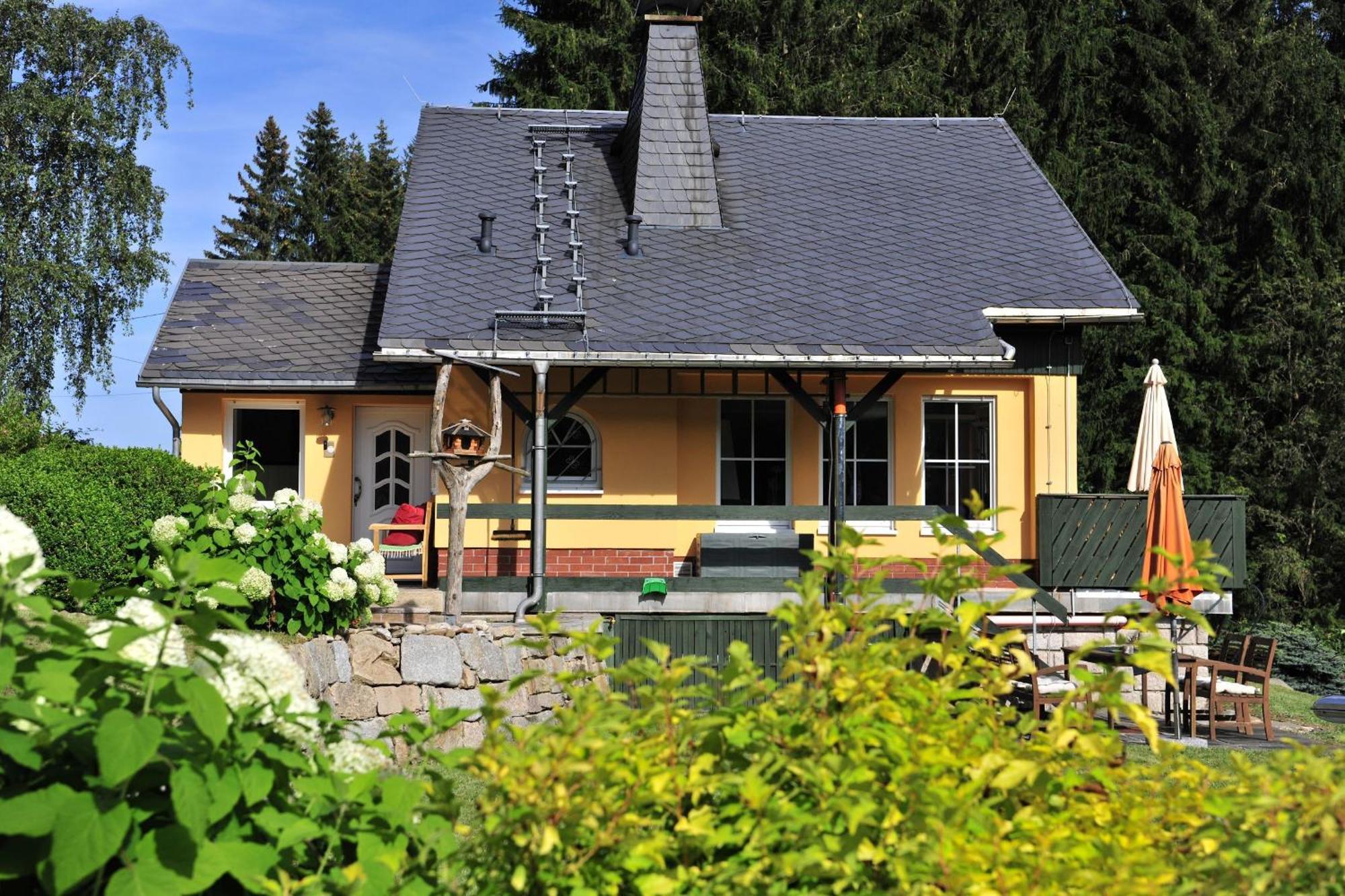 Exklusives Ferienhaus "Waldzauber" Ruhe Und Natur Pur Am Waldrand Geniessen Schönheide Exteriör bild